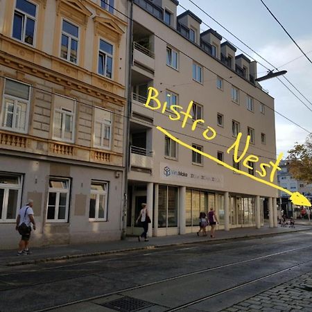 Schubert Park Apartment Near Volksopera Vienna Exterior photo